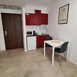 Laven Superior באלאטונפורד